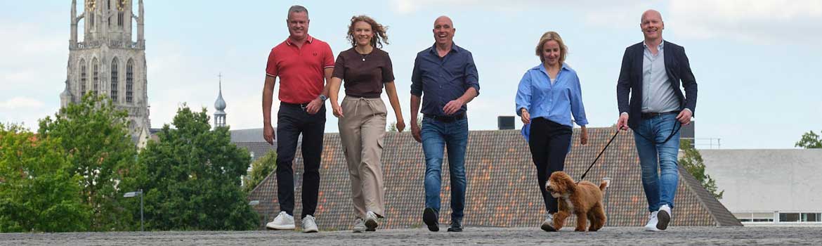 Groepsfoto O|74 Buiten Groepsfoto O|74 Buiten